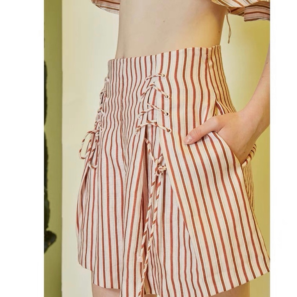 Women shorts